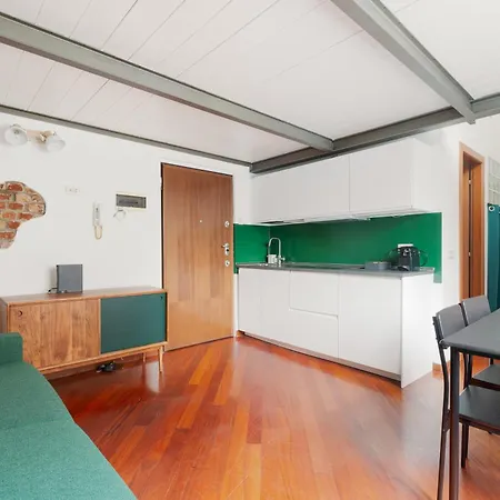 Amendola- Cozy On 2 Levels Apartment Mailand